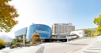 図1 A-SSCC 2017の会場となるf国ソウルのGrand Hilton Seoulホテル