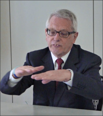 英Future Horizon社CEOのMalcom Penn