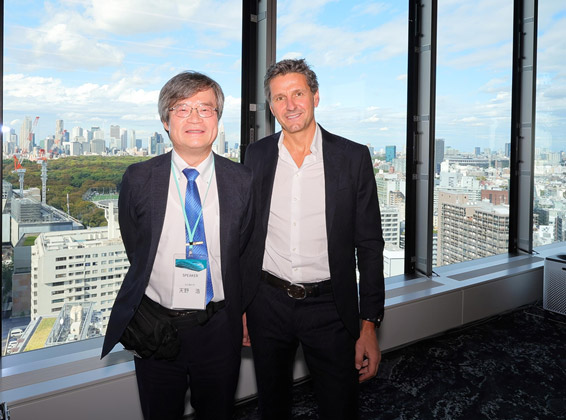 @古屋j学 W野浩教bとInfineon Andreas Urschitz CMO / インフィニオンテクノロジーズジャパン