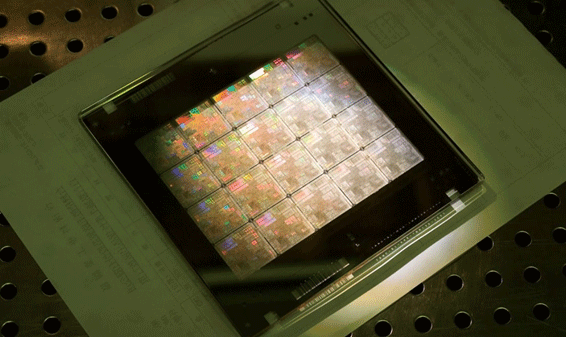 CUDA-XライブラリのQ機リソグラフィツールCuLitho によるチップの例