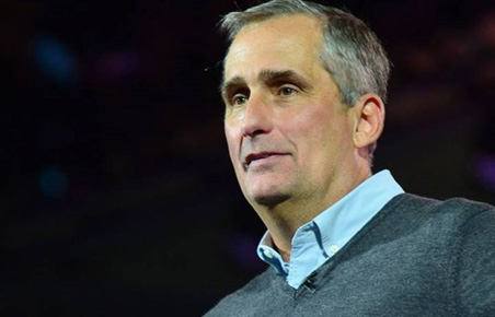図1 Intel社CEOのBrian Krzanich 出Z:Intel