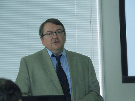 1Wind RiverVPSimulation and Ops Systems Business Unit General ManagerMichel Genard(hu)
