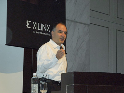 図1 Xilinx社Software/IP Products担当シニアディレクターのRamine Roane