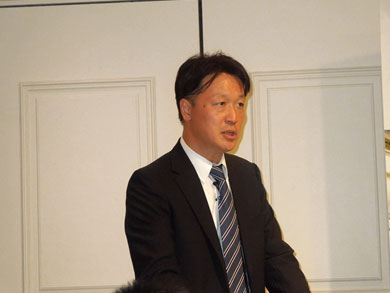 図1 インターシル代表D締役社長のj久保喜司