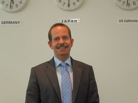 図1 Infineon Technologiesのクルマのセンサ靆腓鯲┐いRalf Bornefeld