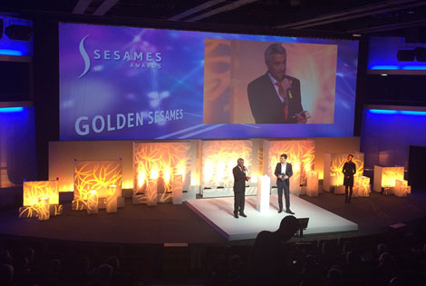 2Q11Cartes Secure Connections 2015Golden SesamesޤpޤInfineonZInfineon Technologies