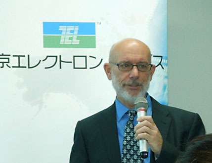 図1 Cerebras社創業v兼CTOのGary Lautherbach