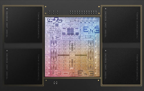 図1 AppleのM1 Maxプロセッサ SoCの周囲に4個のLPDDR5ユニファイドメモリを配したパッケージとなっている 出Z:Appleのオンラインイベントから