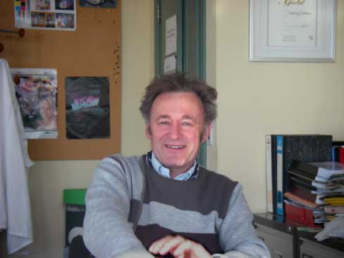 ウェールズj(lu┛)WCPCセンターの責任vTim Claypole(hu━)