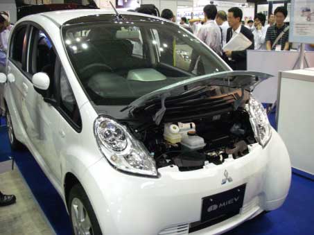 発売された菱O動Z工業の電気O動Zi-MiEV